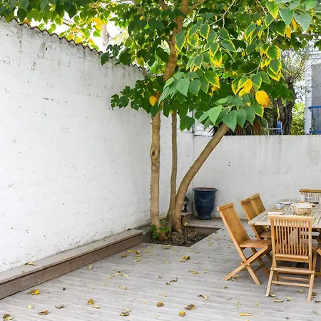 Faraman Au Bord De L'eau Le Grau-du-Roi