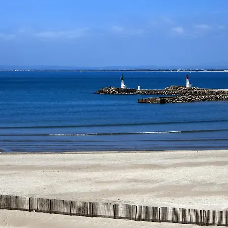 Faraman Au Bord De L'eau Le Grau-du-Roi