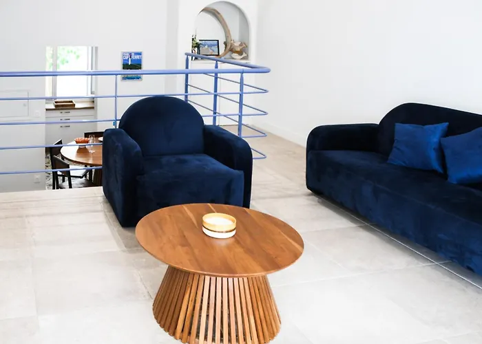 Faraman Au Bord De L'eau 別荘