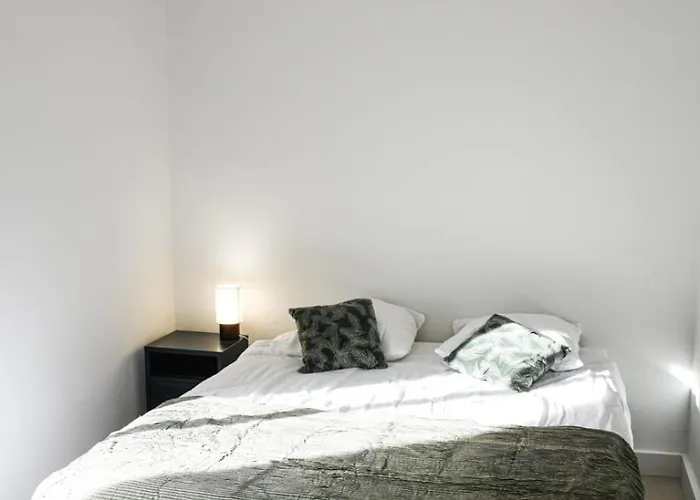 Faraman Au Bord De L'eau * ル・グロー・デュ・ロワ